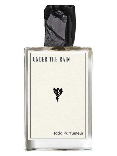 Frasco de Under The Rain, de Tada Parfumeur