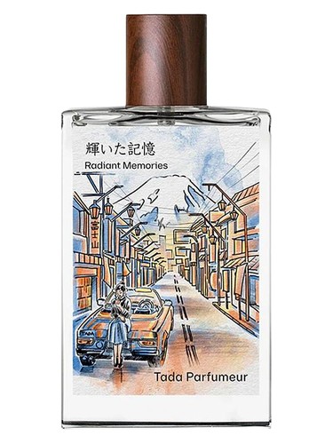 Frasco de Radiant Memories — Tada Parfumeur