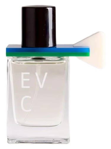 Frasco de Into, de EVC PARFUM