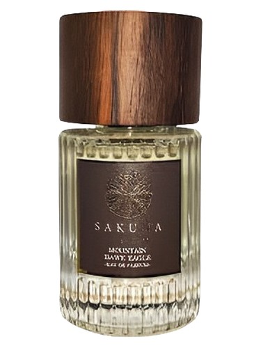 Frasco de Mountain Hawk Eagle, de SAKUNA Fragrance