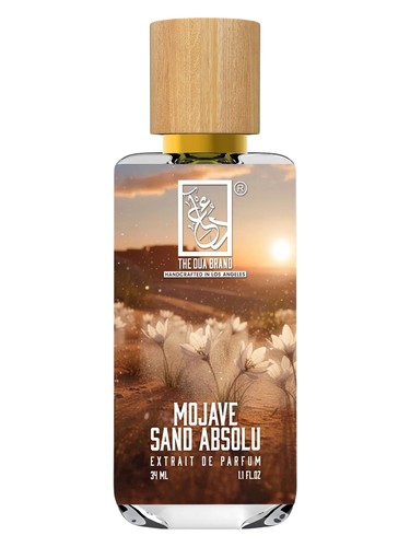 Frasco de Mojave Sand Absolu, de The Dua Brand