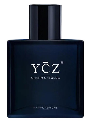 Frasco de Midnight Marine Cologne, de YCZ