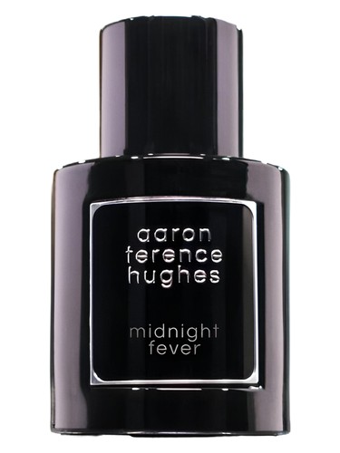 Frasco de Midnight Fever, de Aaron Terence Hughes