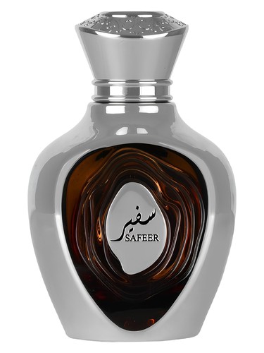 Frasco de Safeer, de Lattafa Perfumes