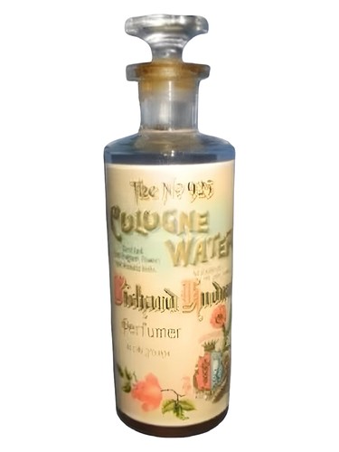 Frasco de No 925 Cologne Water, de Richard Hudnut