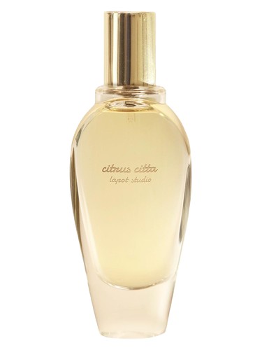 Frasco de Citrus Citta 明净之水, de Lapot Studio 窄門