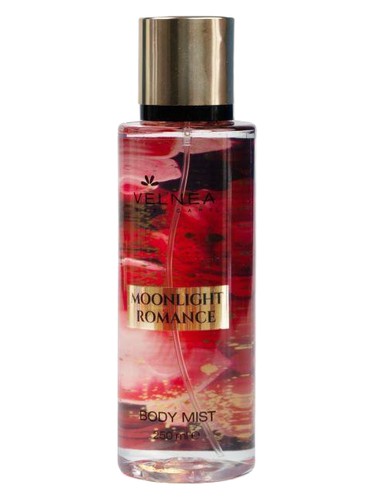 Frasco de Moonlight Romance Body Mist, de Velnea