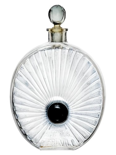 Frasco de La Perle Noire, de Parfums Forvil