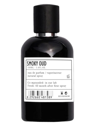 Frasco de Smoky Oud, de ARO-FAC Aroma Factory