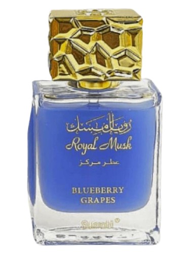 Frasco de Royal Musk Blueberry Grapes, de Surrati Perfumes