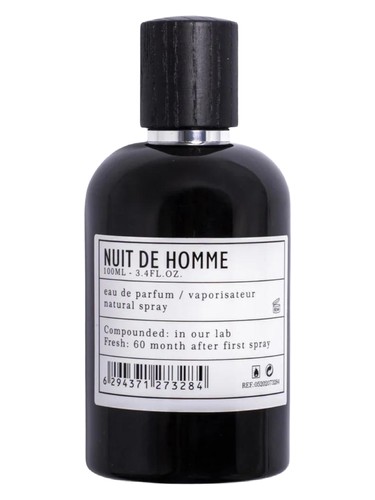 Frasco de Nuit de Homme, de ARO-FAC Aroma Factory