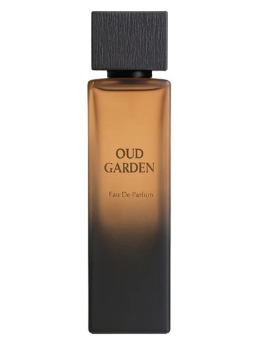 Frasco de Oud Garden — Domani Perfumes
