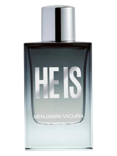 Frasco de He Is, de Benjamin Vicuña