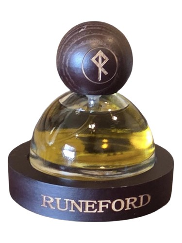 Frasco de Amber Cola Sanctum, de Runeford