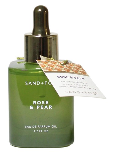 Frasco de Rose & Pear Oil Perfume, de Sand + Fog