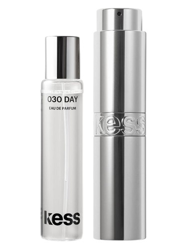 Frasco de 030 DAY, de Kess