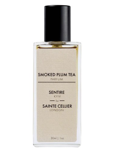 Frasco de Smoked Plum Tea, de Sentire