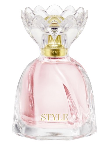 Frasco de Romantic Style, de Princesse Marina De Bourbon