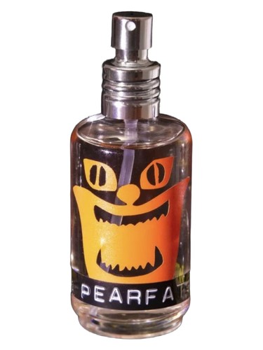Frasco de Only a Witch Cat, de Pearfat Parfum