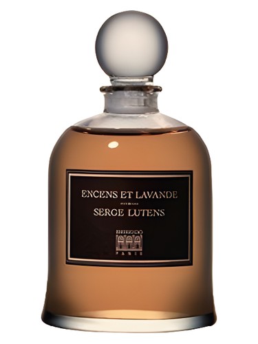 Frasco de Encens et Lavande — Serge Lutens