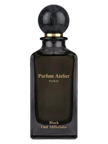 Frasco de Black Oud Milkshake — Parfum Atelier Paris