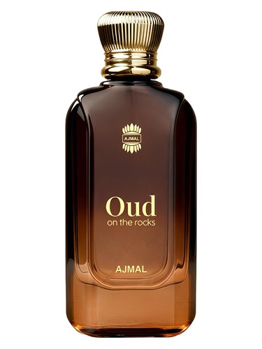 Frasco de Oud on the Rocks, de Ajmal