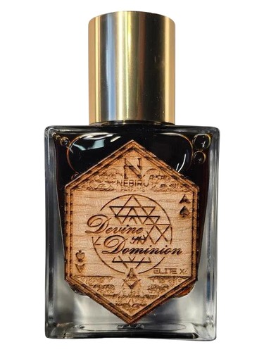 Frasco de Devine Dominion, de Nebiru Parfvms