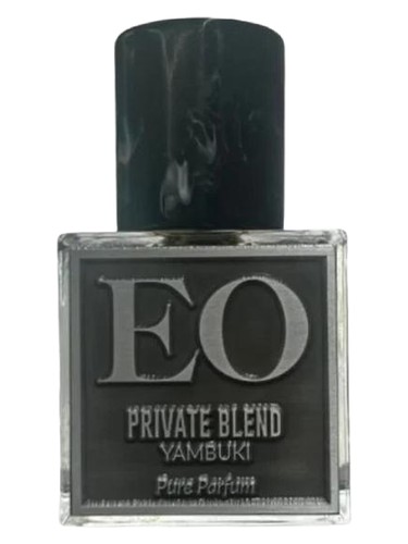 Frasco de Private Blend: Yambuki, de Ensar Oud