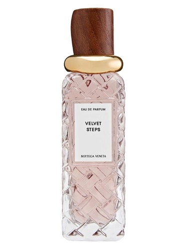 Frasco de Velvet Steps, de Bottega Veneta