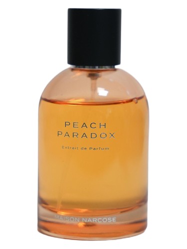 Frasco de Peach Paradox, de Maison Narcose