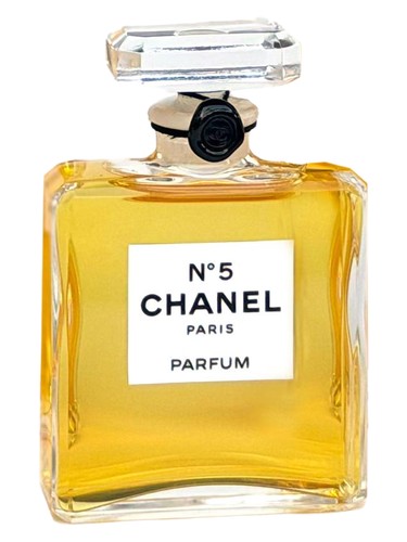 Frasco de Chanel No 5 Parfum, de Chanel