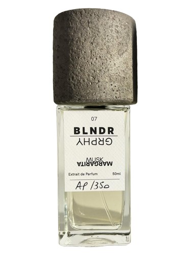 Frasco de Musk Margarita, de BLNDRGRPHY