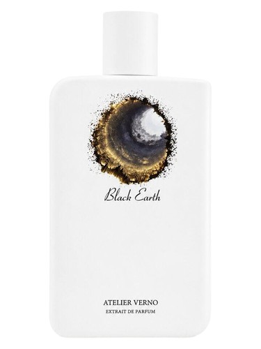 Frasco de Black Earth, de Atelier Verno
