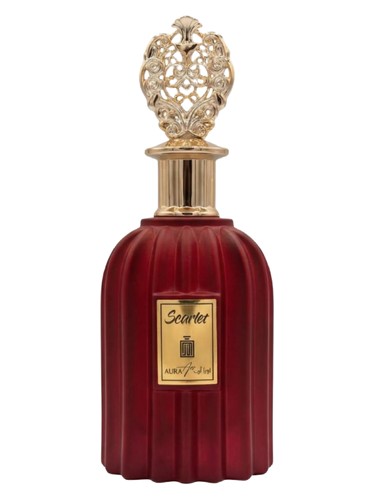 Frasco de Aura Scarlet, de Aura Fragrances
