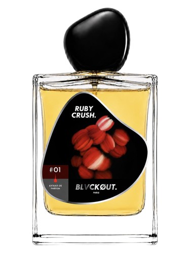 Frasco de Ruby Crush, de BLVCKOUT PARIS