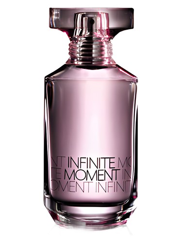 Frasco de Infinite Moment for Her — Avon