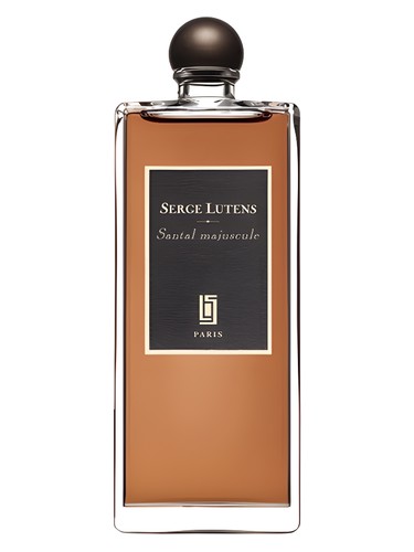 Frasco de Santal Majuscule — Serge Lutens