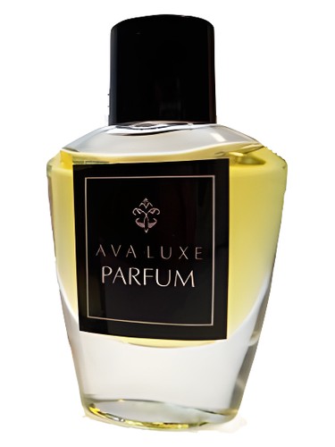 Frasco de Amber Essence, de Ava Luxe