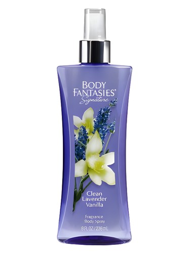 Frasco de Body Fantasies Signature Clean Lavender Vanilla, de Parfums de Coeur