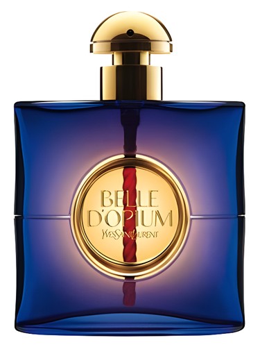 Frasco de Belle d'Opium Eau de Parfum Éclat, de Yves Saint Laurent