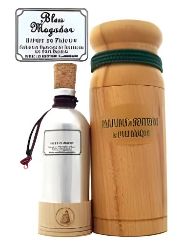 Frasco de Bleu Magador, de Parfums et Senteurs du Pays Basque