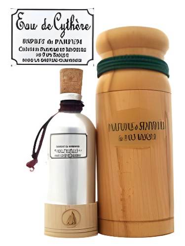 Frasco de Eau de Cythere, de Parfums et Senteurs du Pays Basque
