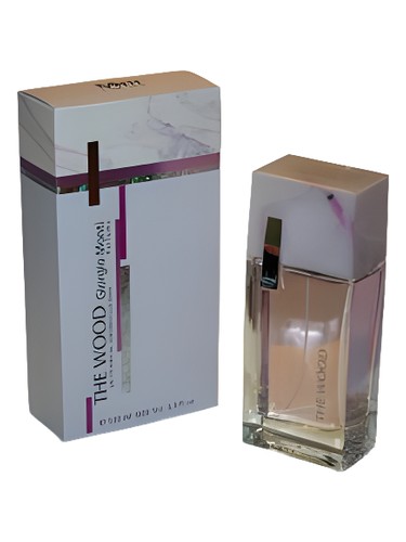 Frasco de The Wood for Women, de Giorgio Monti