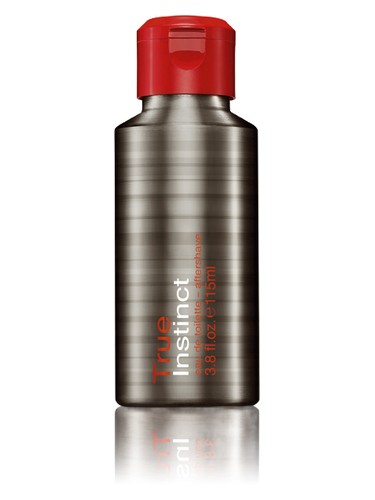Frasco de True Instinct, de Oriflame