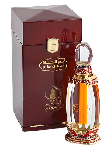 Frasco de Badar Al Hayat, de Al Haramain Perfumes