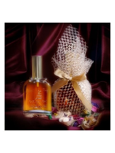 Frasco de Bukhoor, de Suhad Perfumes