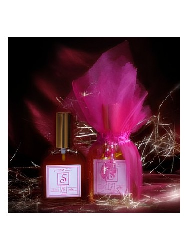 Frasco de Yours, de Suhad Perfumes