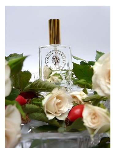 Frasco de Rose Sauvage, de Angela Flanders