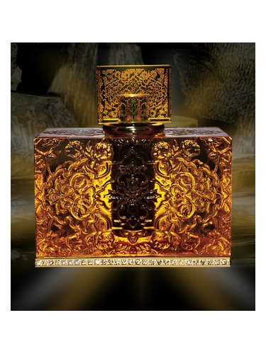 Frasco de Oud Dhahabi, de Junaid Perfumes