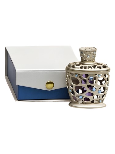 Frasco de Nadeya, de Junaid Perfumes